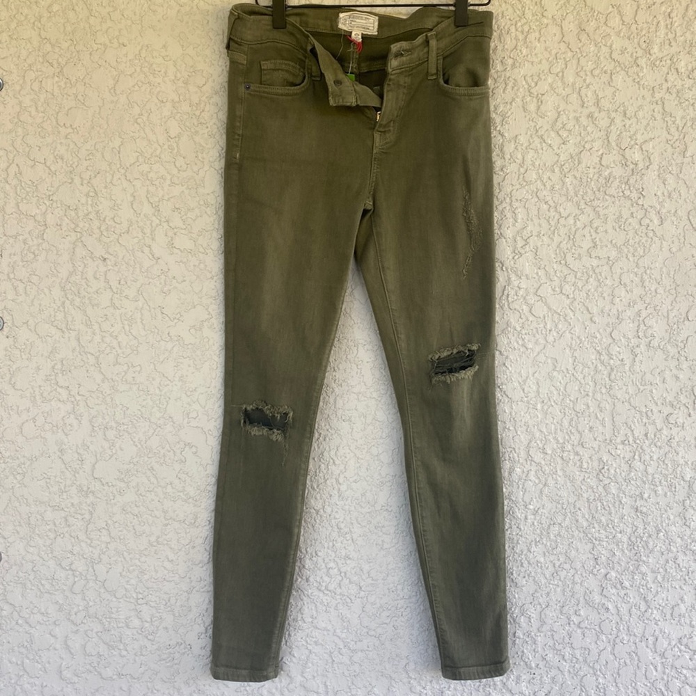 CURRENT ELLIOTT DISTRESSED JEANS COLOUR ARMY GREEN